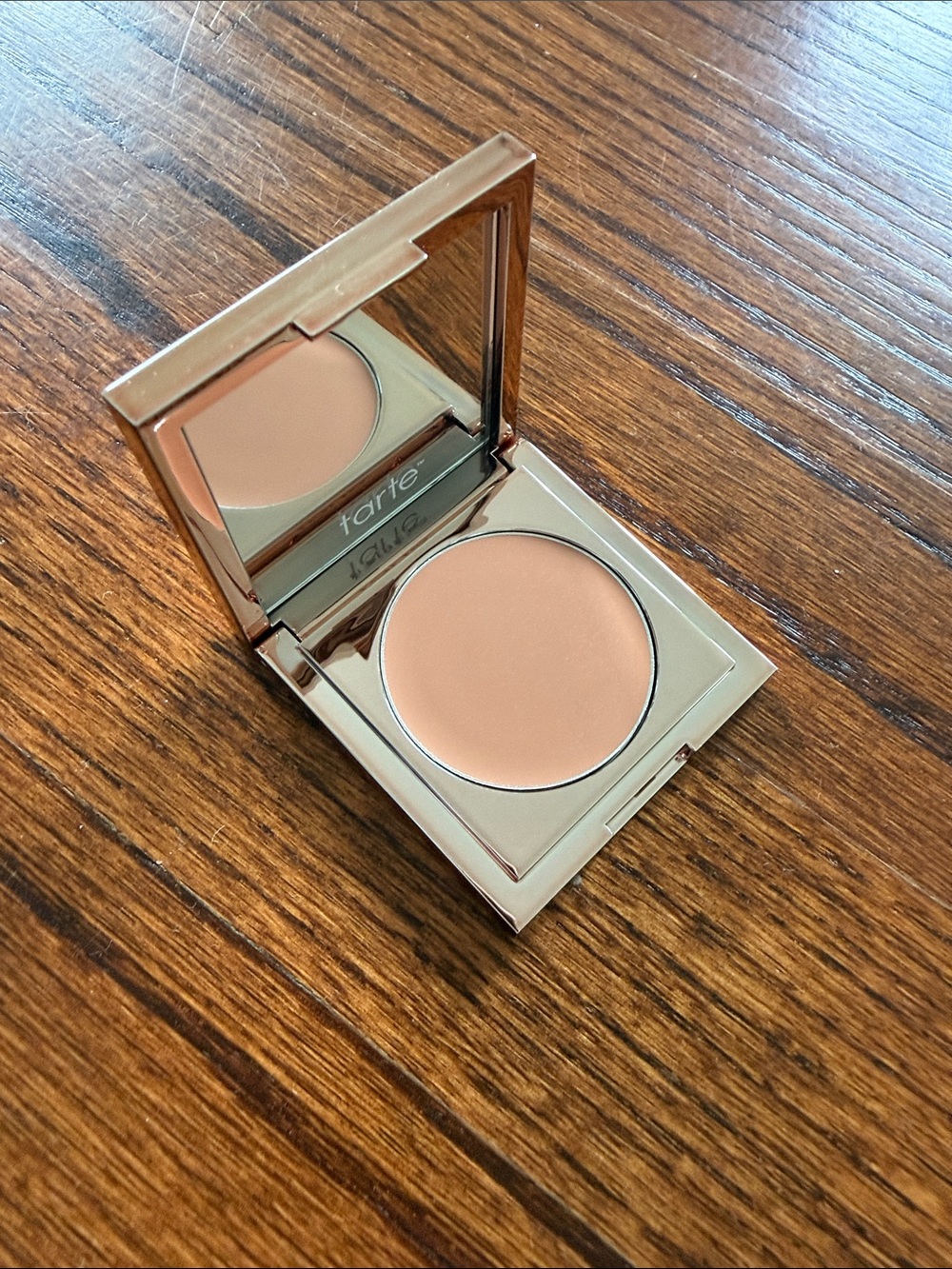 New tarte cc undereye - light medium peach